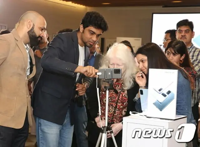 サムスン電子、”反中感情”高まるインドでスマホ占有率1位奪還へ（画像:news1）