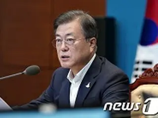 文大統領「集中豪雨への対応」で夏休みを“取消し”…「大統領府を空けられない」＝韓国
