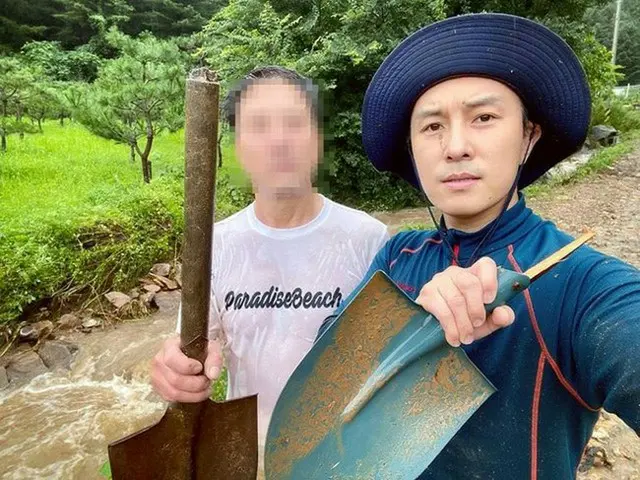 キム・ドンワン（SHINHWA）、大雨被害に「排水路が詰まり…3時間苦労」（提供:OSEN）