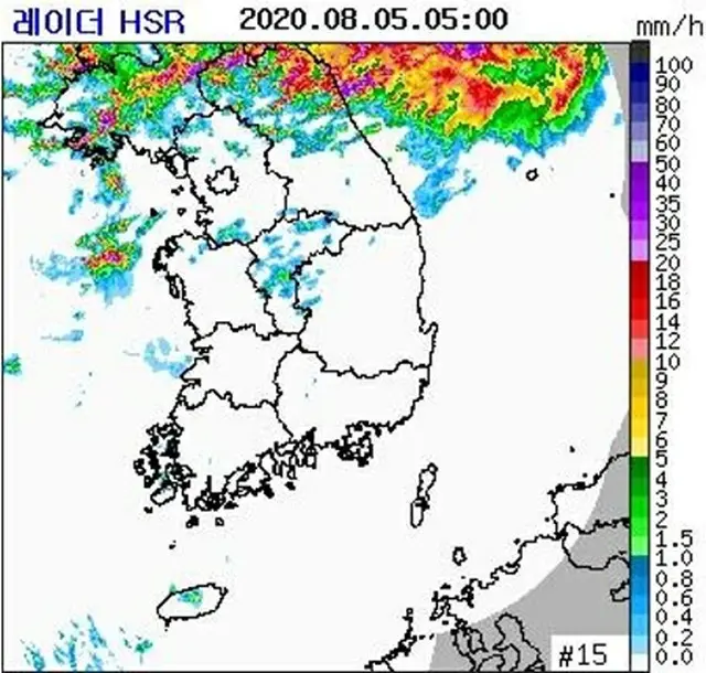 ５日午前５時現在の降雨量を示すレーダー画像（気象庁提供）＝（聯合ニュース）≪転載・転用禁止≫