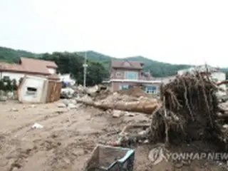 豪雨で死者15人・不明11人に　被災者1500人超＝韓国