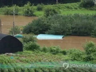 韓国豪雨1週間で被災者2500人　死者17人・不明10人