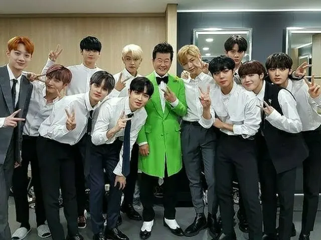 大物歌手テ・ジナ、「Wanna One」デビュー3周年を祝福（提供:OSEN）