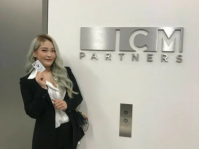 歌手ソン・スンヨンが米国進出を控えてインターナショナル正規アルバムを発売する。（提供:OSEN）