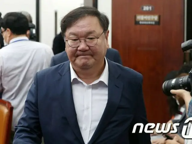 韓国与党“共に民主党”のキム・テニョン院内代表が政策会議に参席している（提供:news1）