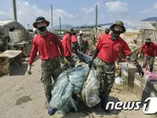 迅速機動部隊である海兵隊、浸水地域復旧作戦に汗を流す＝韓国