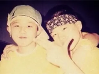「BIGBANG」SOL、G-DRAGON誕生日記念し“ちびっこ”時代の写真公開