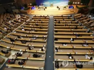 「社会的距離の確保」強化へ　非対面礼拝・一部施設の営業中止など＝韓国