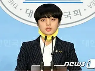 国会外交統一委員長「男同士、尻も叩いたりする」…正義党「心底あきれる」＝韓国