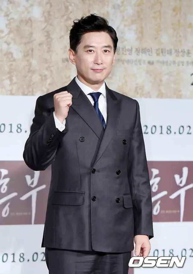 俳優キム・ウォネ、新型コロナに感染＝感染者と演劇で共演（画像:OSEN）
