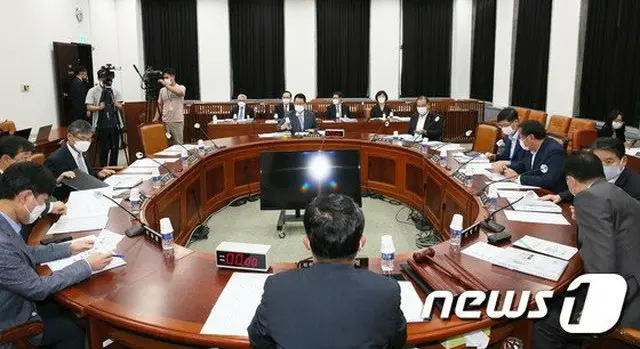 20日、韓国国会で開かれた情報委員会総会（提供:news1）