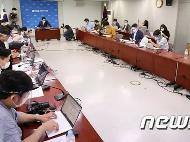 韓国の与党、医療界のスト予告撤回を要求…「敵軍でも治療するのが医師の使命」（提供:news1）