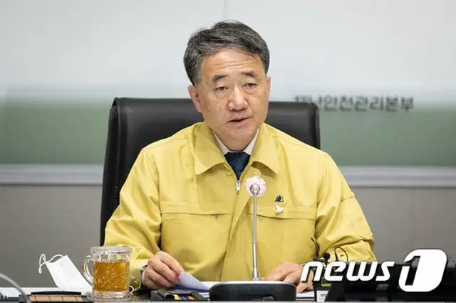 韓国の保健福祉部長官「今週が距離確保3段階決定のヤマ場…感染つながりを断ち切らなければ」（提供:news1）