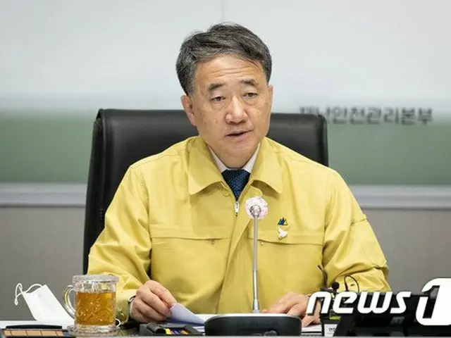 韓国の保健福祉部長官「今週が距離確保3段階決定のヤマ場…感染つながりを断ち切らなければ」（提供:news1）