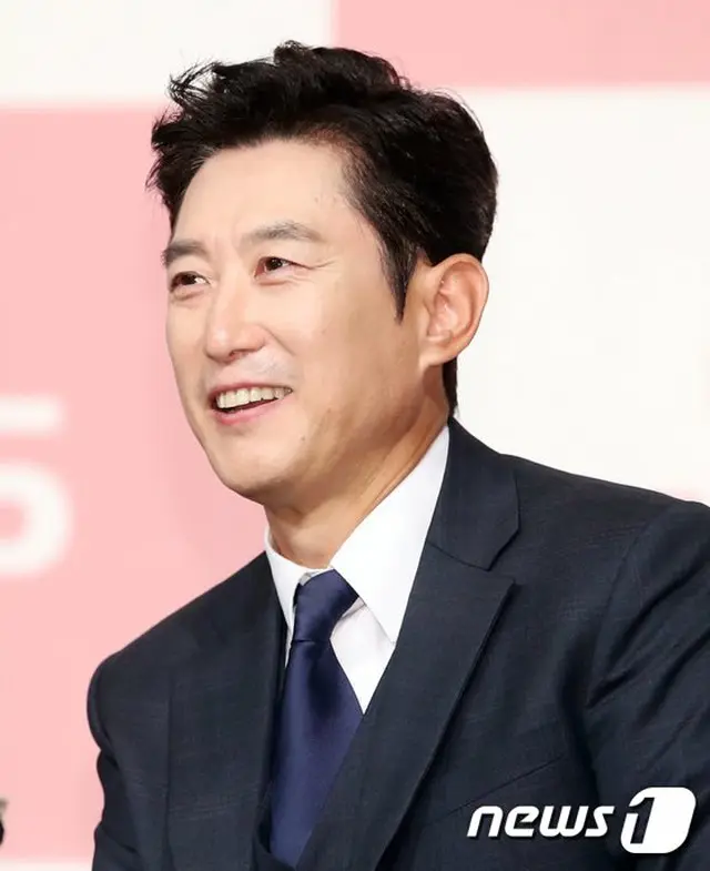 新型コロナ感染の俳優キム・ウォネ、体調は良好 「隔離施設で治療中」（画像:news1）