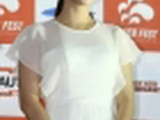 ［韓流］歌手兼女優ペ・スルギ　年下の一般男性と結婚