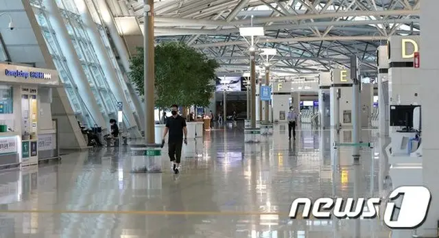 COVID-19再拡散により台湾・シンガポールで韓国発の入国検疫を強化（提供:news1）