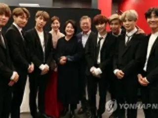 BTSのビルボード1位　「K―POPのプライド高めた」＝文大統領