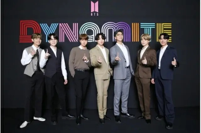 オンラインでの記者会見に臨んだBTS（ビッグヒットエンターテインメント提供）＝（聯合ニュース）≪転載・転用禁止≫