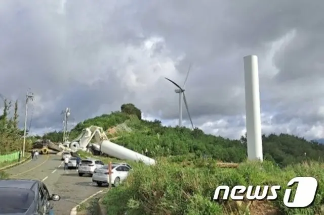 台風9号、 慶南梁山で風力発電機1基が倒れる（画像提供:wowkorea）