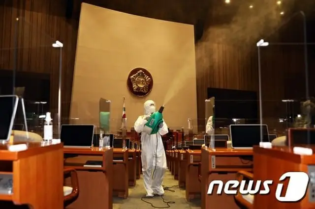 国会、COVID-19感染者発生で4日午前までに全職員を在宅勤務へ（提供:news1）