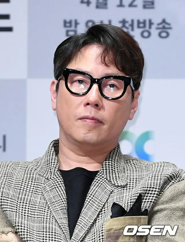 【全文】歌手ユン・ジョンシン、「母親をしっかり送ってあげた…また逢う日を待ちながら頑張る」（画像提供:wowkorea）