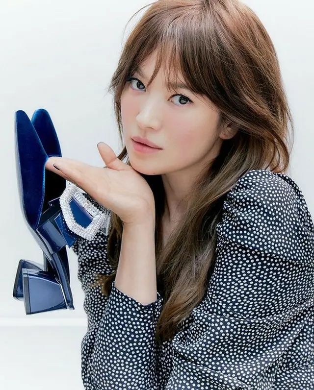 【トピック】女優ソン・ヘギョ、歳月に逆らう“童顔美”のグラビアが話題（画像提供:wowkorea）