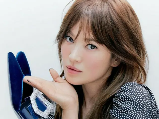 【トピック】女優ソン・ヘギョ、歳月に逆らう“童顔美”のグラビアが話題（画像提供:wowkorea）