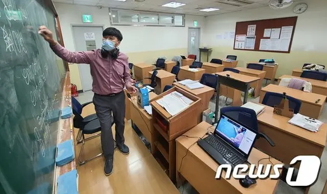 修学能力試験まで85日なのに学習塾のオンライン授業20日まで延長…学生、保護者「とても心配」（画像提供:wowkorea）