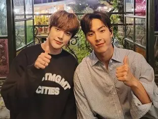 「MONSTA X」ショヌ、“MONBEBE、おやすみ”…ミンヒョクと熟眠に誘うビジュアル