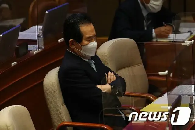 韓国法相の息子の疑惑に‘きまり悪い’と述べた国務総理…「争いはやめて国政を論議すべき」（画像提供:wowkorea）
