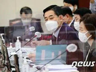 韓国野党、「秋法相の息子に関して軍に電話したのは女性」…弁護人「悪意的な主張」
