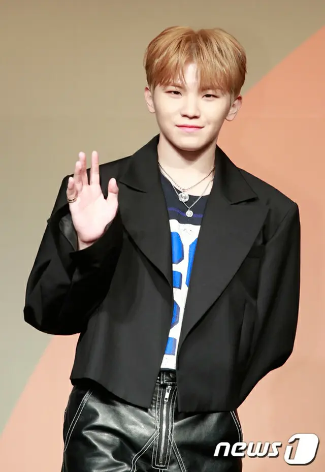 「SEVENTEEN」WOOZI、“三度の飯”より好きなのは？…「24H」がBillboard JAPANとオリコンで4冠達成（画像提供:wowkorea）