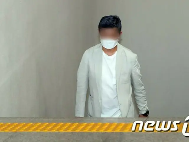 学校法人熊東（ウンドン）学院の採用不正と虚偽訴訟などの容疑で裁判にかけられたチョ・グク前法務部（法務省）長官の弟チョ某氏が一審で実刑を言い渡され、法廷拘束された。（画像提供:wowkorea）