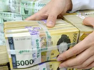 IMF「韓国の中小企業、負債の半分は“危険負債”」…「銀行に深刻なリスク」