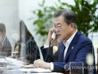 韓ロ首脳が電話会談　文大統領「朝鮮半島平和へ努力継続」
