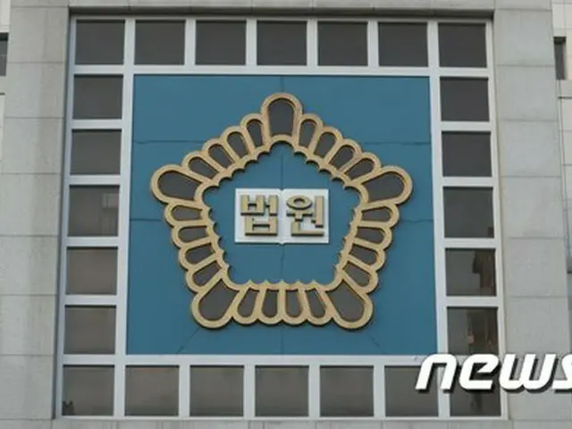 母親の内縁の夫を凶器で殺害…警察と通話中も刺し続けた30代＝韓国（画像提供:wowkorea）