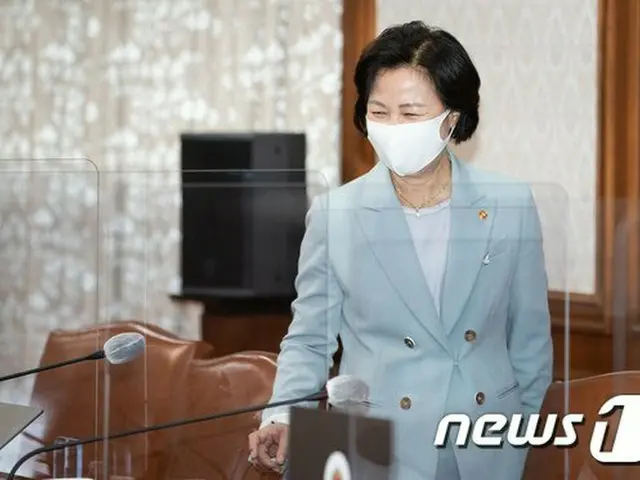 ”タマネギ女”韓国法相、息子の「軍特別扱い疑惑」で謝罪要求（画像提供:wowkorea）