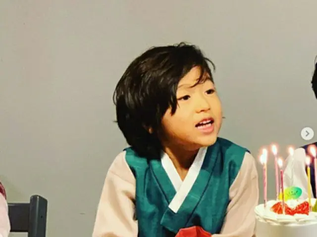 コ・ジヨン（元Sechs Kies）、息子スンジェくんが韓服姿で秋夕を過ごす様子を公開…成長ぶりにファン熱視線（画像提供:wowkorea）