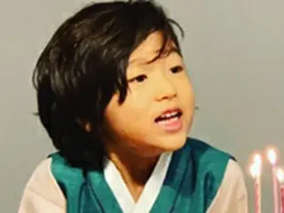 コ・ジヨン（元Sechs Kies）、息子スンジェくんが韓服姿で秋夕を過ごす様子を公開…成長ぶりにファン熱視線