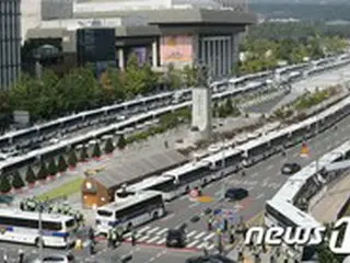韓国デモ開かれるか？生きるか死ぬかの問題と基本的人権の「光化門の壁」ジレンマ