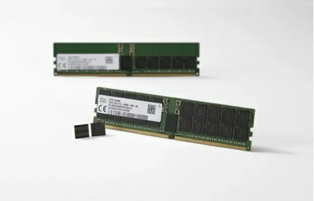 ＳＫハイニックスが世界初公開した「ＤＤＲ５」（同社提供）＝（聯合ニュース）≪転載・転用禁止≫