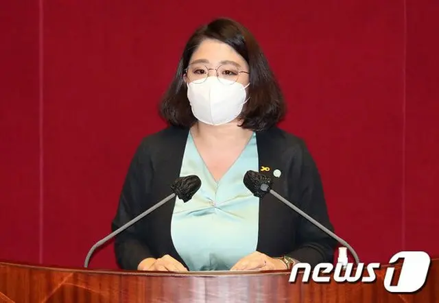 韓国のヨン・ヘイン“基本所得党”議員（画像提供:wowkorea）