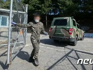 「コロナ監獄」に軍人たち爆発直前…休暇に行けず面会まで禁止＝韓国