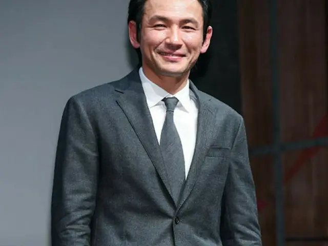 俳優ファン・ジョンミン、きょう（8日）早朝に病院で点滴治療 「異常なし、撮影にも支障なし」（画像提供:wowkorea）