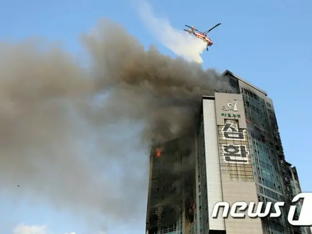 韓国・蔚山の高層ビル火災訪問した行政安全部長官「大きな人命被害がなくて幸い」（画像提供:wowkorea）