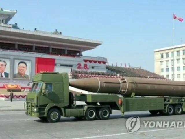 北朝鮮の朝鮮中央テレビは今年1月、朝鮮労働党の中央委員会総会開催を報じた映像で、ICBMなど過去の軍事パレードに登場した兵器の写真を公開した＝（朝鮮中央テレビ＝聯合ニュース）≪転載・転用禁止≫