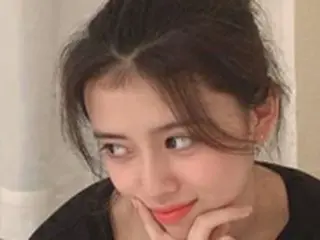 「NiziU」のRIMA（リマ）、母親譲りの美しさでファンたちに「良い週末を」とメッセージ