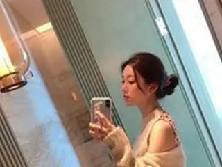 女優キョン・ミリの娘、イ・ダイン、上品な美貌…優雅美も変わらず