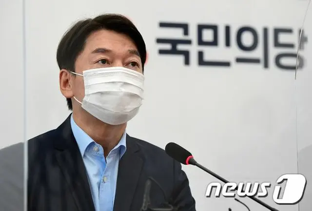 「ムン・ジェイン（文在寅）大統領は国民より北朝鮮が優先」…アン・チョルスが国民との談話を要求（提供:news1）